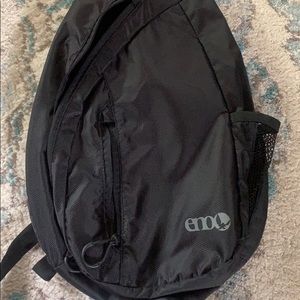 Black eno kanga backpack